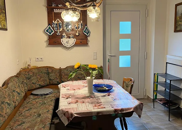 -am Fuss Zum Zittauer Gebirge- Hainewalde